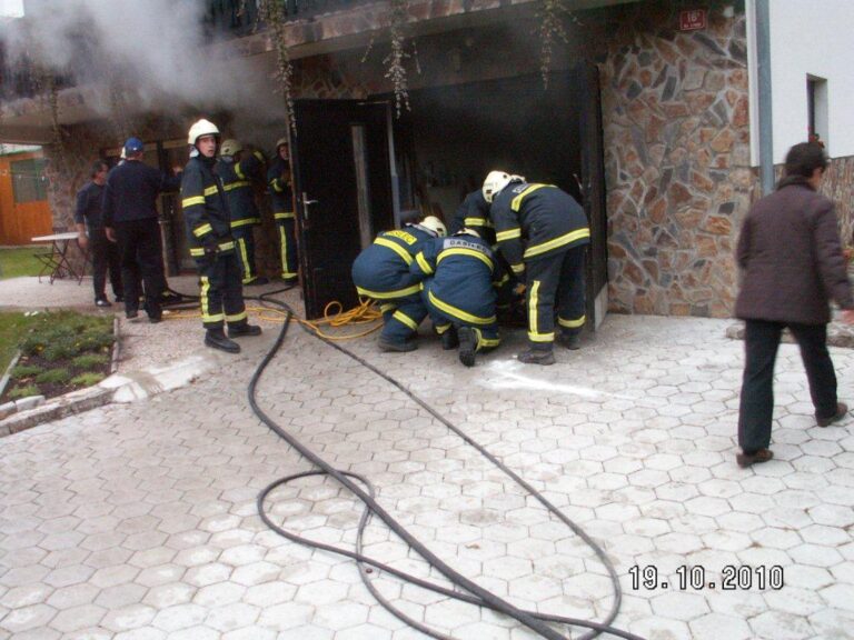 44 - Požar v kurilnici stanovanjske hiše 19_10_2010 (2010) — fotografija 1