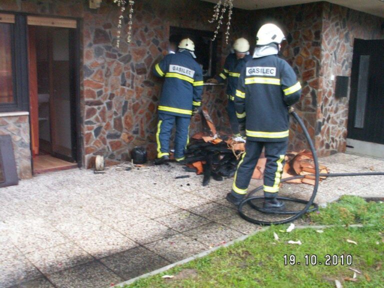 44 - Požar v kurilnici stanovanjske hiše 19_10_2010 (2010) — fotografija 10