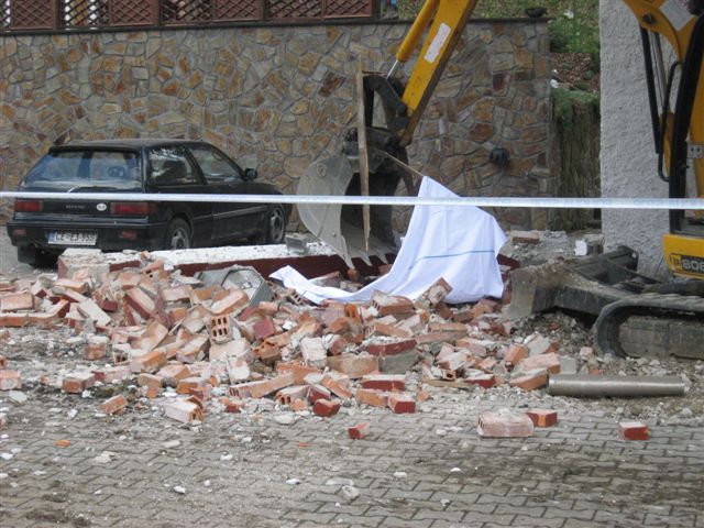 17_Delovna nesreča Mestinje 5_4_2011 (2011) — fotografija 1