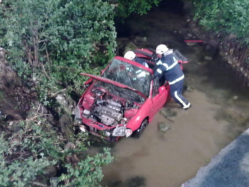 22_Prometna nesreča Mestinje - Podplat 13_5_2011 (2011) — fotografija 2