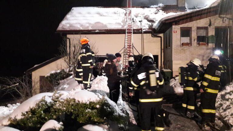 Požar hiše Irje 23. feb (2018) — fotografija 5