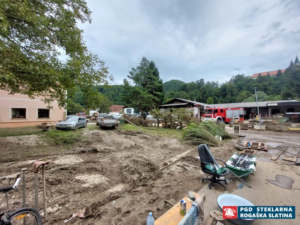 049 Pomoč Nazarje (Poplave 2023) 9.8.2023 (2023) — fotografija 10