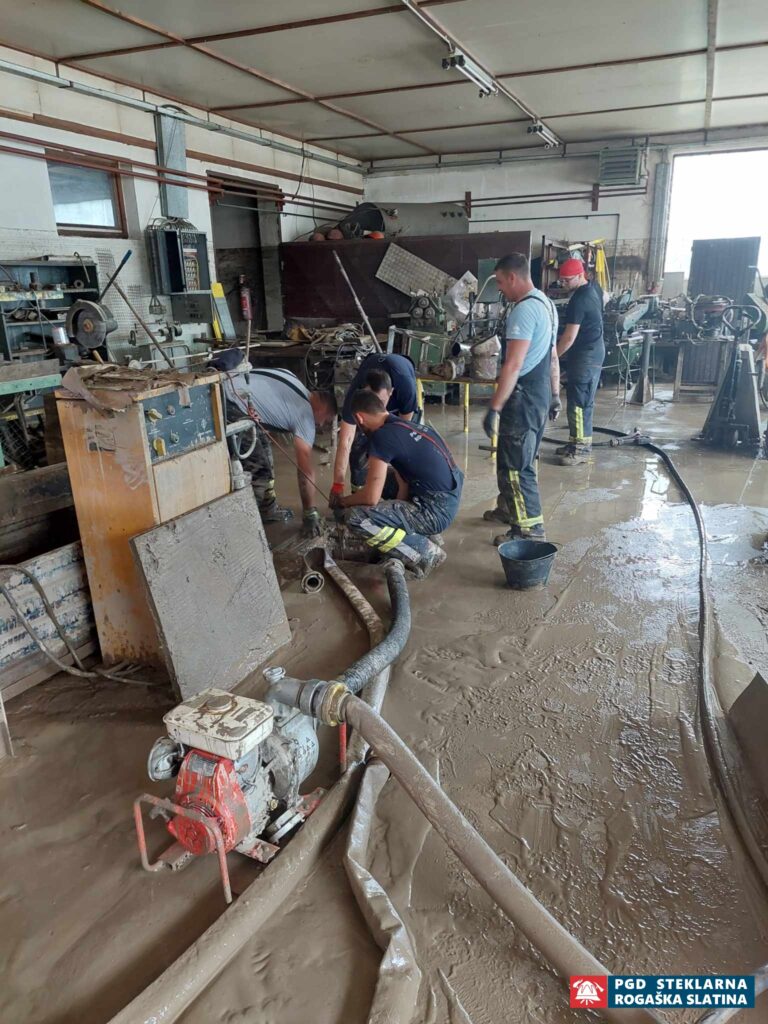 049 Pomoč Nazarje (Poplave 2023) 9.8.2023 (2023) — fotografija 25