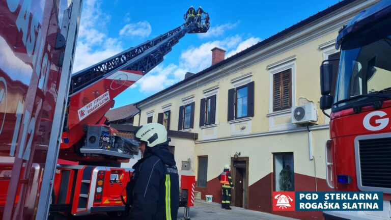 011 Požari v stanovanjskih stavbah Kidričeva ulica Rogaška Slatina 5.2.2023 (2023) — fotografija 3