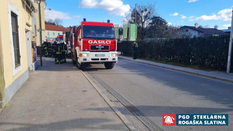 011 Požari v stanovanjskih stavbah Kidričeva ulica Rogaška Slatina 5.2.2023 (2023) — fotografija 4