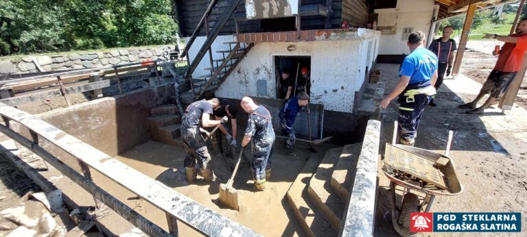 050 Pomoč Nazarje (Poplave 2023) 12.8.2023 (2023) — fotografija 1