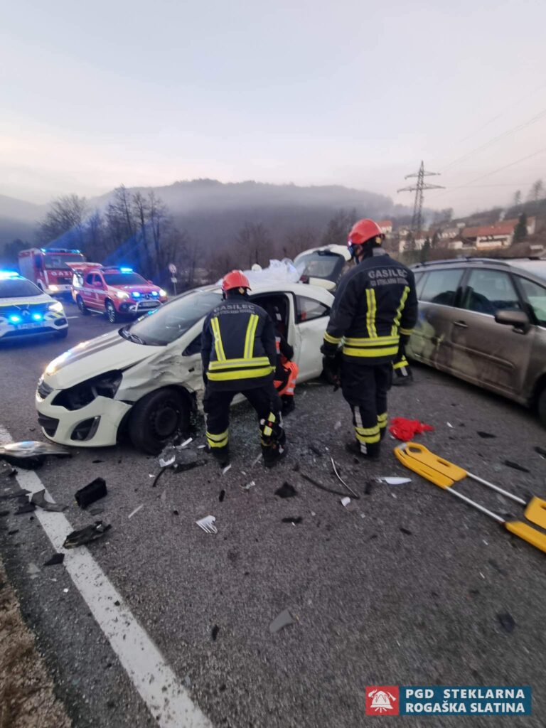 002 Nesreče v cestnem prometu Podsreda 7.1.2023 (2023) — fotografija 2