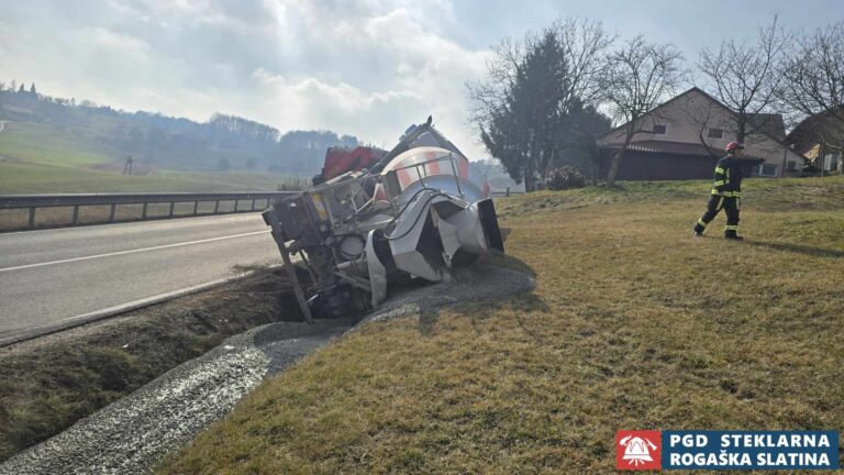 13. Nesreče v cestnem prometu - Šmarje pri Jelšah 24.2.2025 (2025) — fotografija 1