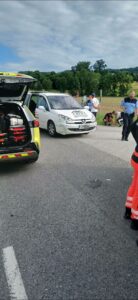 Trčenje vozila in motorista v Polju ob Sotli