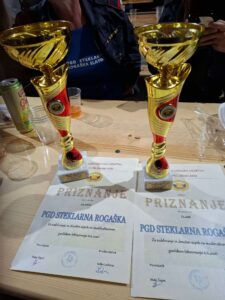 Dve drugi mesti na meddruštvenem tekmovanju